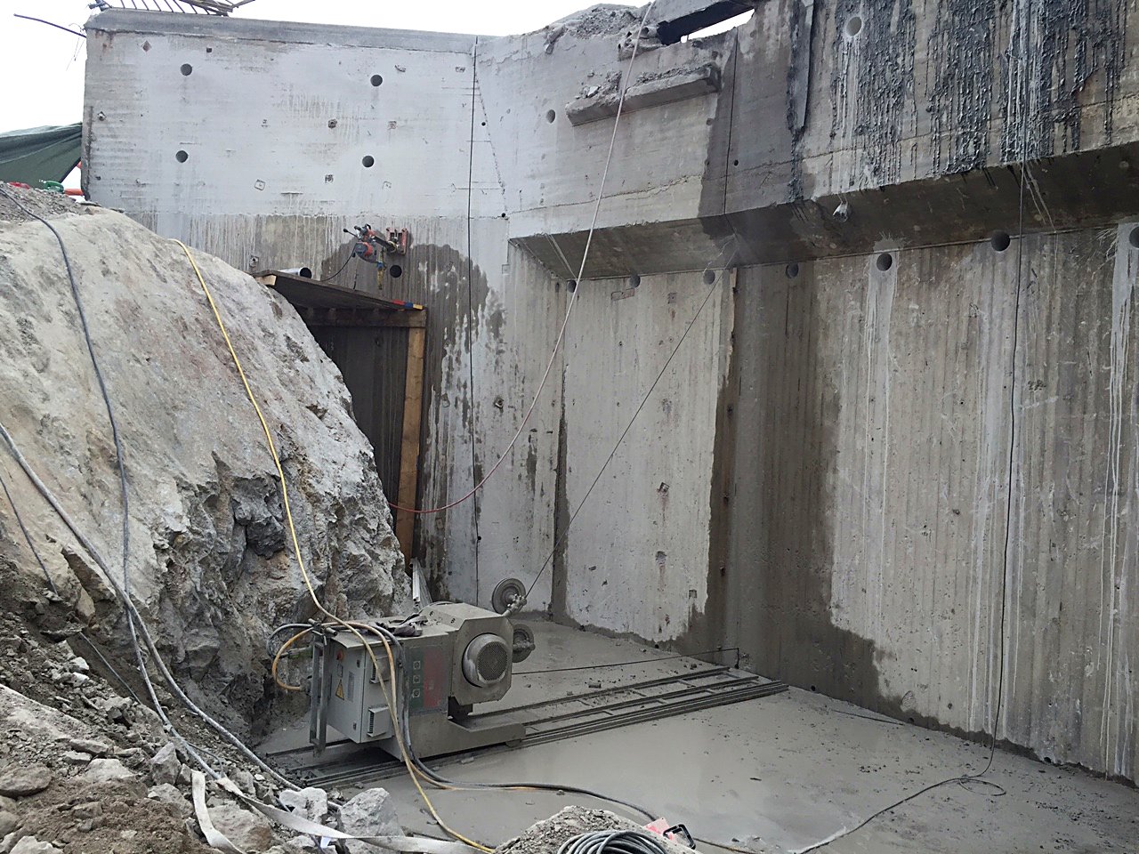 Diamond wire cutting a reinforced concrete bridge structure