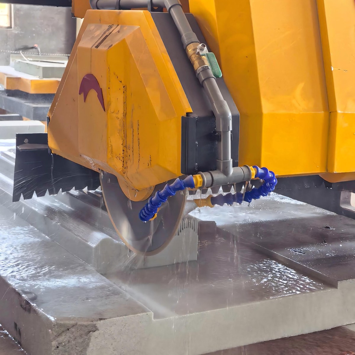 Diamond tools &mdash; core bits, blades, grinding cups and segments
